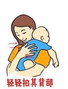 新生兒打嗝不止很難受？除了拍嗝，你還可以這樣做！